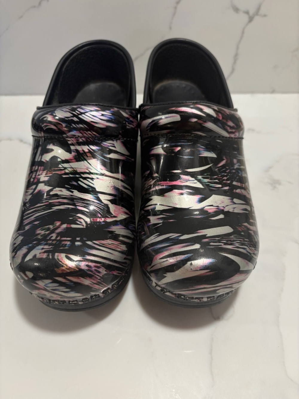 Dansko Metallic Patent Clogs Black Silver Women's Size EU 36 /US 5-6